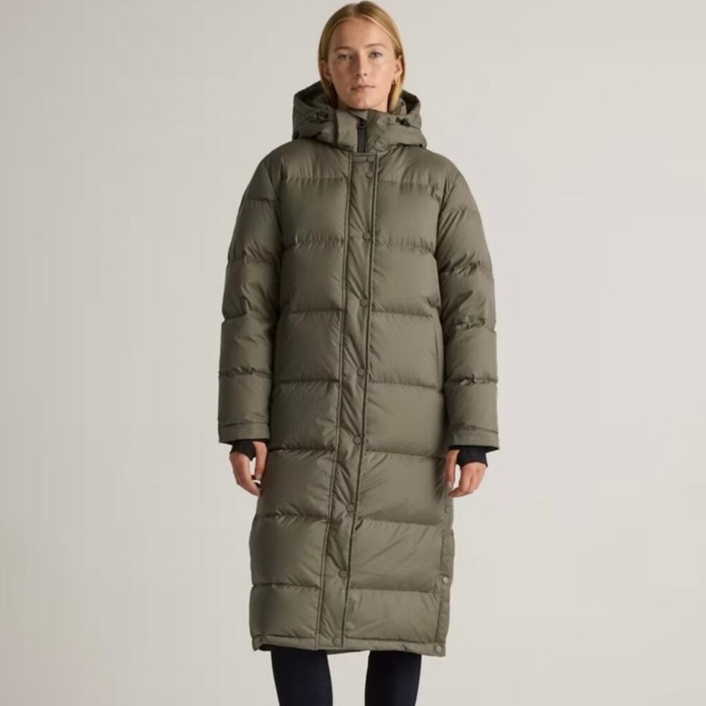 New Quince Responsible Down Long Puffer Jacket in Faded Cargo Size XS